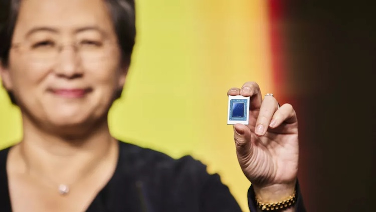 The head of AMD showed a 6-nm Rembrandt chip